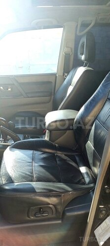 Mitsubishi Pajero 2006, 258,000 km - 3.0 l - Bakı