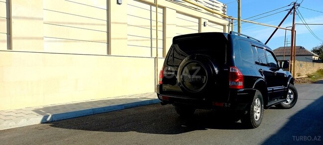 Mitsubishi Pajero 2006, 258,000 km - 3.0 l - Bakı