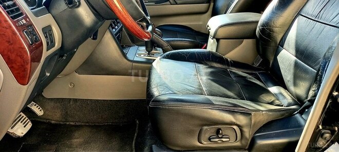 Mitsubishi Pajero 2006, 258,000 km - 3.0 l - Bakı