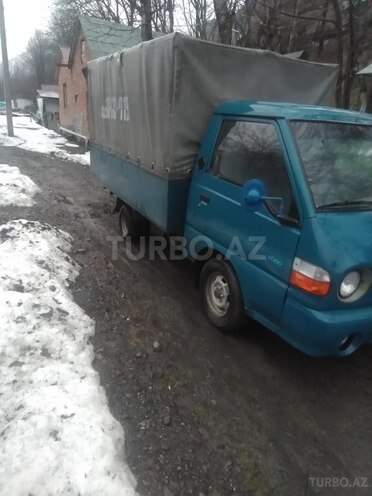 Hyundai H 100 1998, 253,425 km - 2.5 л - Qax