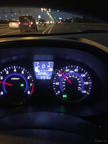 Hyundai Accent 2015, 97,000 km - 1.6 l - Bakı
