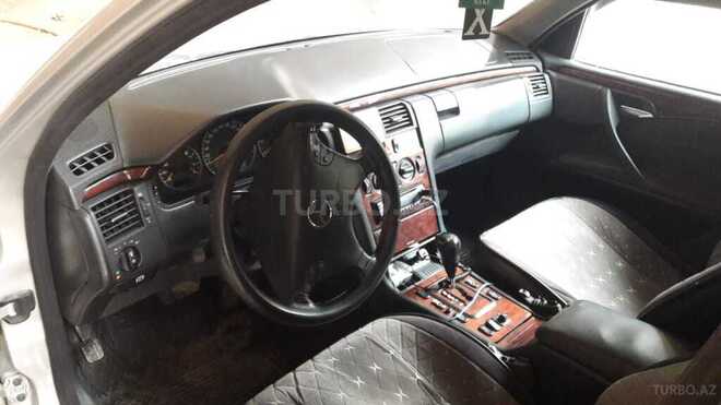 Mercedes E 270 2000, 505,000 km - 2.7 l - Bakı