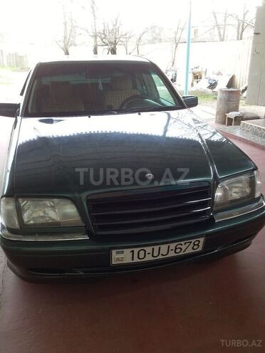 Mercedes C 220 1994, 240,000 km - 2.2 л - Qazax