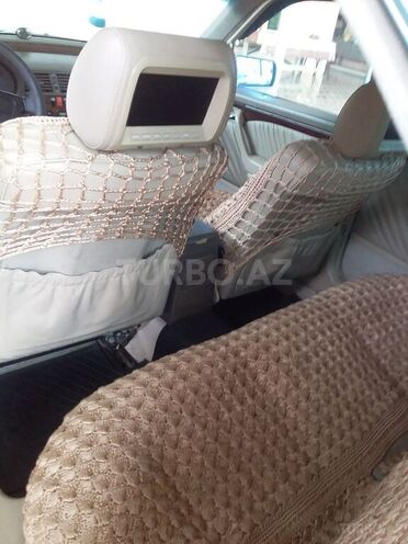 Mercedes C 220 1994, 240,000 km - 2.2 л - Qazax