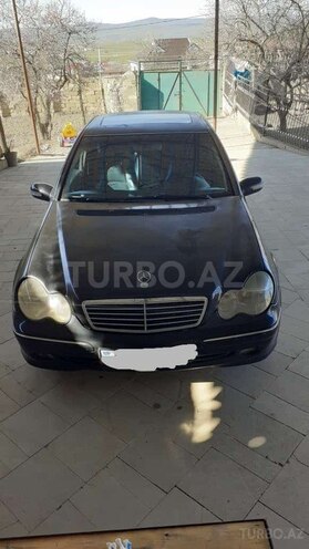 Mercedes C 320 2000, 288,000 km - 3.2 л - Bakı
