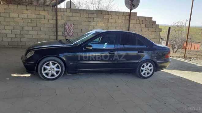 Mercedes C 320 2000, 288,000 km - 3.2 л - Bakı