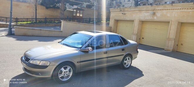 Opel Vectra 1996, 365,000 km - 1.6 l - Bakı