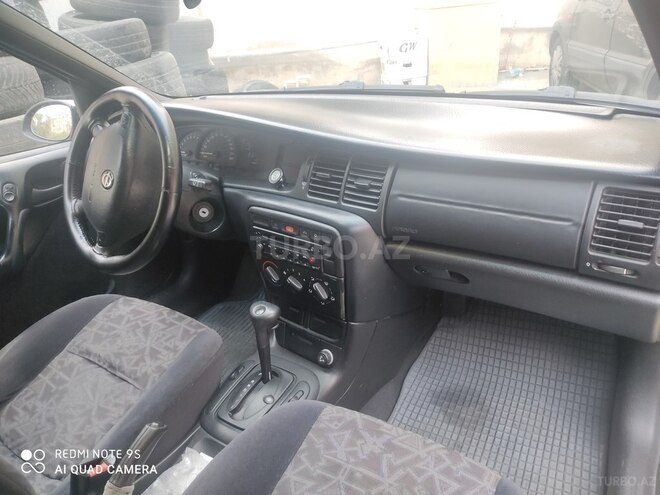 Opel Vectra 1996, 365,000 km - 1.6 l - Bakı