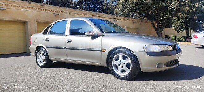 Opel Vectra 1996, 365,000 km - 1.6 l - Bakı
