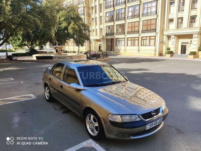 Opel Vectra 1996, 365,000 km - 1.6 l - Bakı