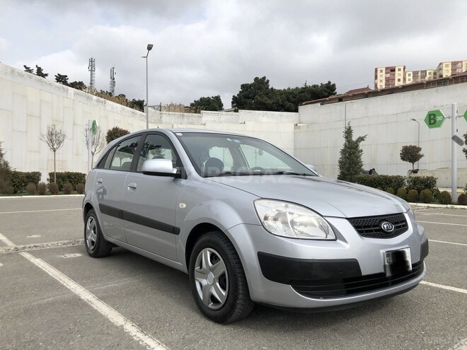 Kia Rio 2005, 170,000 km - 1.5 l - Bakı