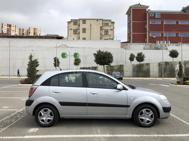 Kia Rio 2005, 170,000 km - 1.5 l - Bakı