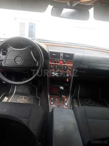Mercedes C 180 2000, 240,000 km - 1.8 л - Ağcabədi