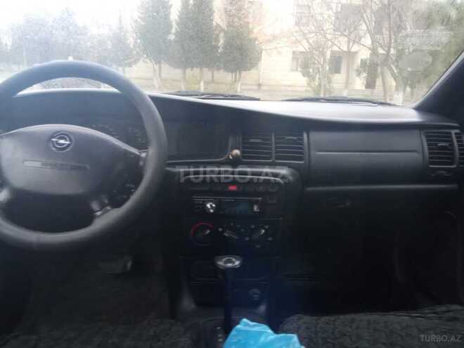 Opel Vectra 1998, 330,000 km - 1.8 l - Sumqayıt