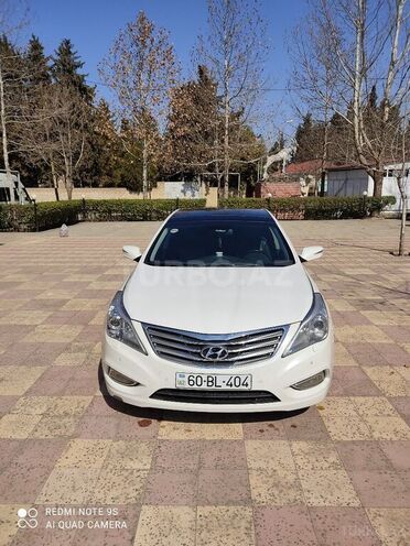 Hyundai Azera 2014, 71,200 km - 2.4 l - Tovuz