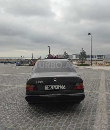 Mercedes E 200 1994, 310,000 km - 2.0 l - Bakı
