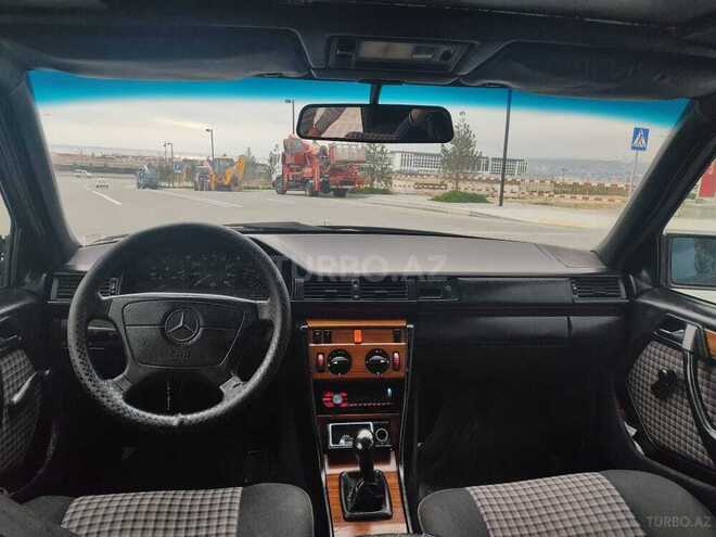 Mercedes E 200 1994, 310,000 km - 2.0 l - Bakı