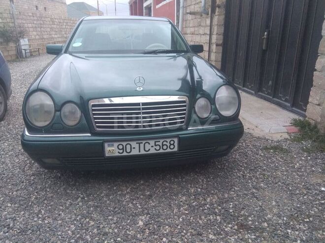 Mercedes E 240 1998, 326,399 km - 2.4 л - Bakı