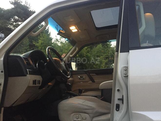 Mitsubishi Pajero 2011, 210,000 km - 3.5 l - Bakı