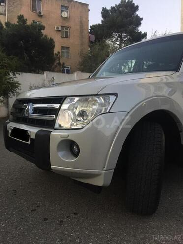 Mitsubishi Pajero 2011, 210,000 km - 3.5 l - Bakı