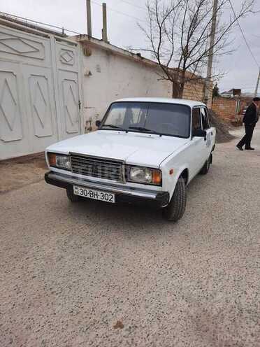 LADA (VAZ) 2107 2007, 150,000 km - 1.6 л - Şirvan