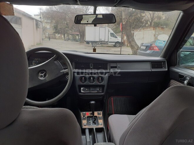 Mercedes 190 1990, 233,485 km - 2.0 l - Bakı