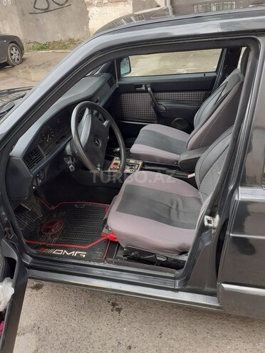 Mercedes 190 1990, 233,485 km - 2.0 l - Bakı