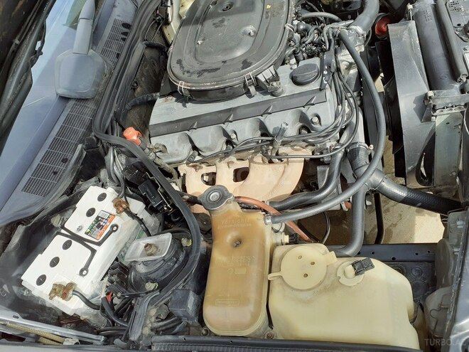 Mercedes 190 1990, 233,485 km - 2.0 l - Bakı