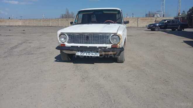 LADA (VAZ) 21011 1975, 852,565 km - 1.5 l - Salyan