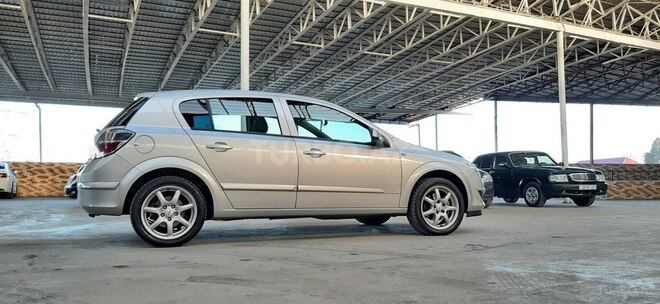 Opel Astra 2008, 211,000 km - 1.4 l - Gəncə