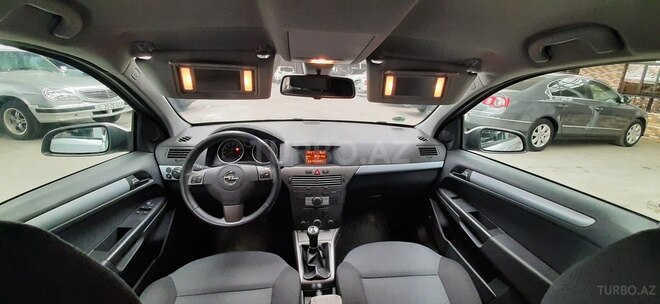Opel Astra 2008, 211,000 km - 1.4 l - Gəncə