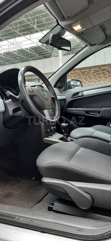 Opel Astra 2008, 211,000 km - 1.4 l - Gəncə