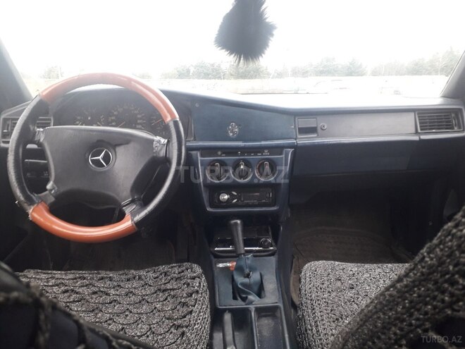 Mercedes 190 1990, 269,580 km - 2.0 l - Sumqayıt