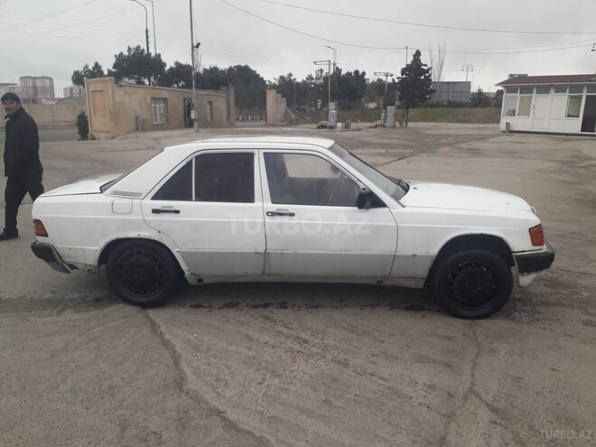Mercedes 190 1990, 269,580 km - 2.0 l - Sumqayıt