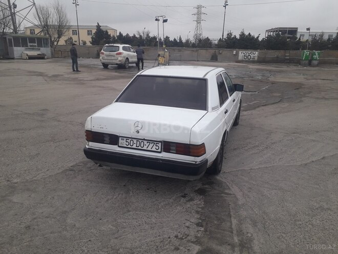 Mercedes 190 1990, 269,580 km - 2.0 l - Sumqayıt