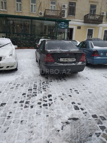 Mercedes C 200 2000, 388,000 km - 2.0 l - Bakı