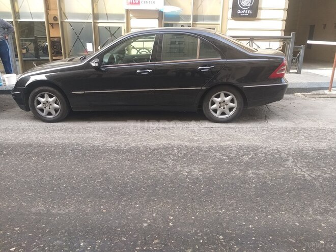 Mercedes C 200 2000, 388,000 km - 2.0 l - Bakı