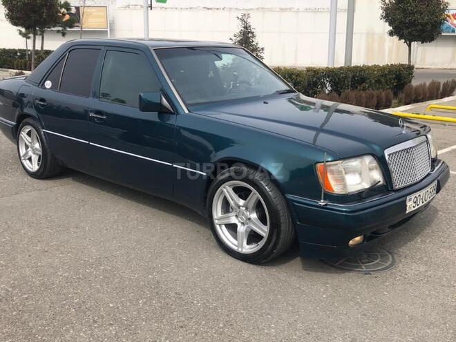 Mercedes E 280 1995, 316,700 km - 2.8 l - Bakı