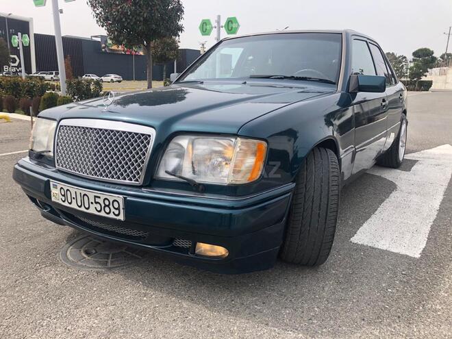 Mercedes E 280 1995, 316,700 km - 2.8 l - Bakı