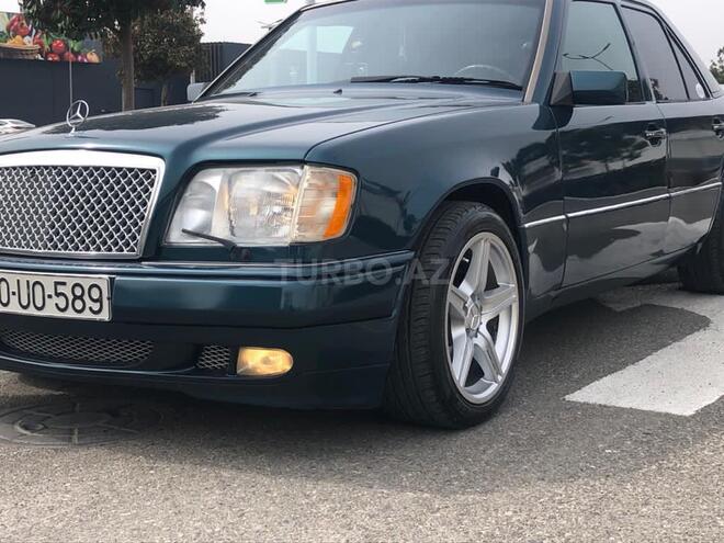 Mercedes E 280 1995, 316,700 km - 2.8 l - Bakı