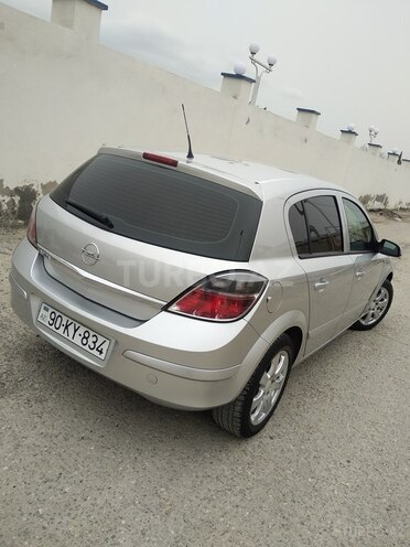 Opel Astra 2008, 130,000 km - 1.4 l - Bakı