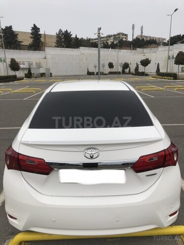 Toyota Corolla 2014, 138,000 km - 1.6 l - Bakı