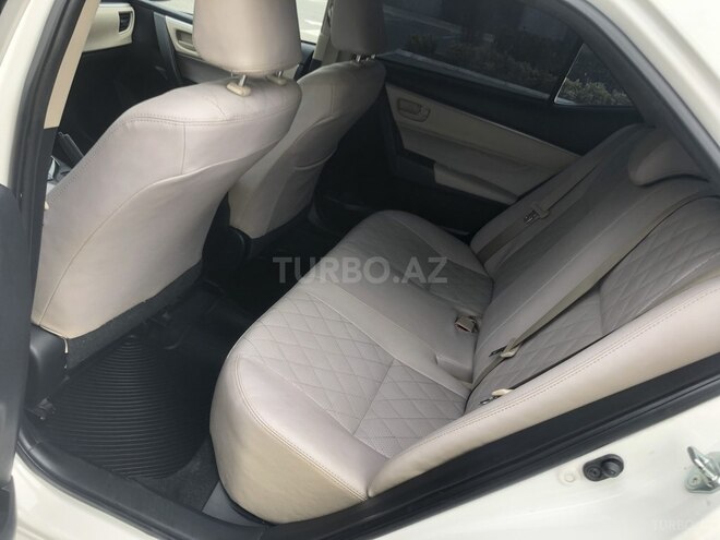 Toyota Corolla 2014, 138,000 km - 1.6 l - Bakı