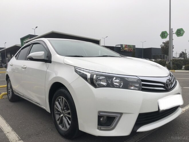 Toyota Corolla 2014, 138,000 km - 1.6 l - Bakı
