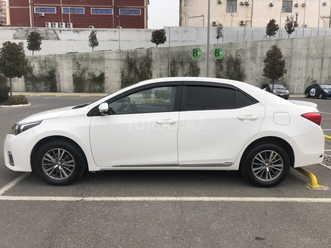 Toyota Corolla 2014, 138,000 km - 1.6 l - Bakı