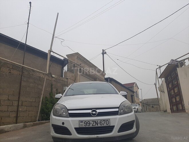 Opel Astra 2006, 205,000 km - 1.3 л - Bakı