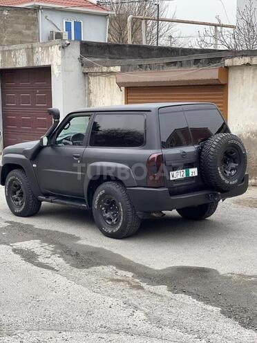Nissan Patrol 2008, 290,000 km - 3.0 л - Bakı