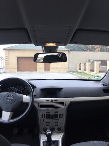 Opel Astra 2008, 130,000 km - 1.3 l - Bakı