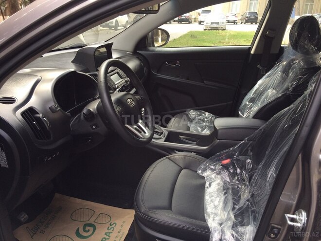 Kia Sportage 2011, 52,000 km - 2.0 л - Sumqayıt