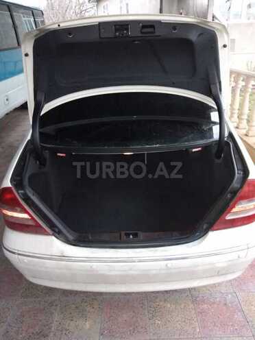 Mercedes C 240 2002, 276,000 km - 2.6 l - Qəbələ